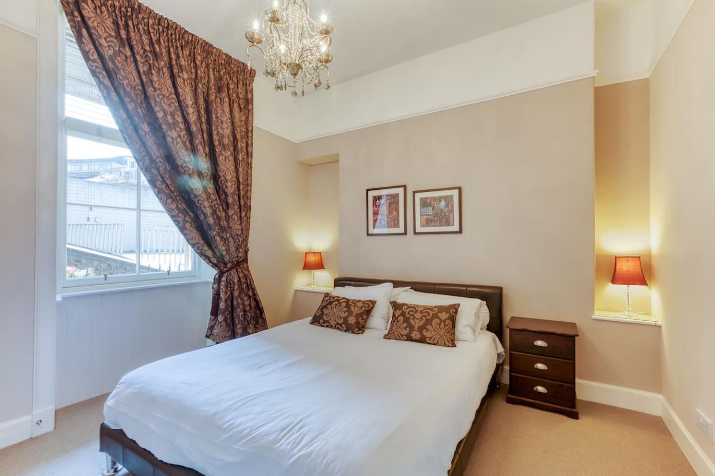 West Port - 2Br In The Heart Of The Old Town Just Off The Grassmarket Εδιμβούργο Εξωτερικό φωτογραφία