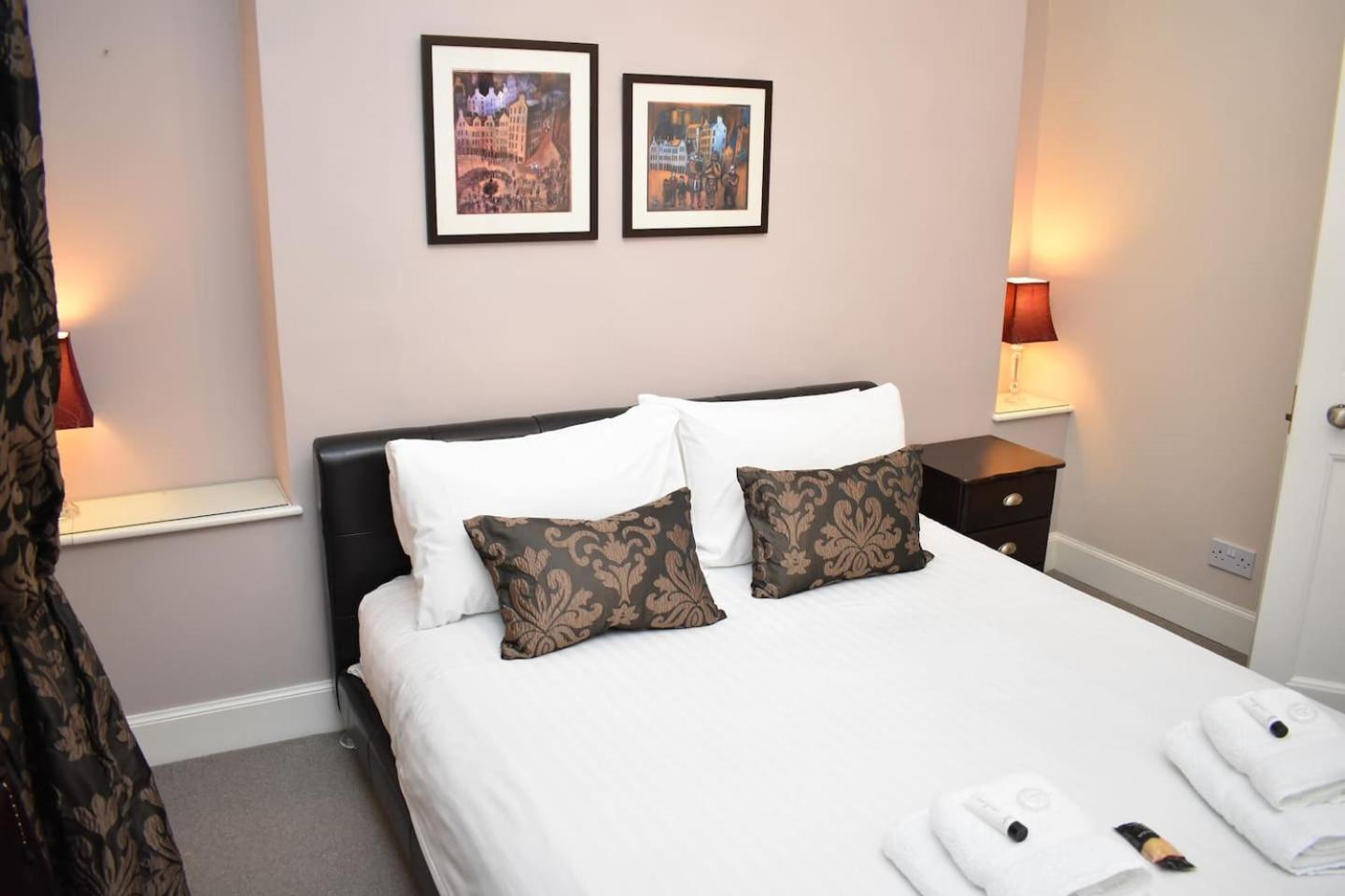 West Port - 2Br In The Heart Of The Old Town Just Off The Grassmarket Εδιμβούργο Εξωτερικό φωτογραφία